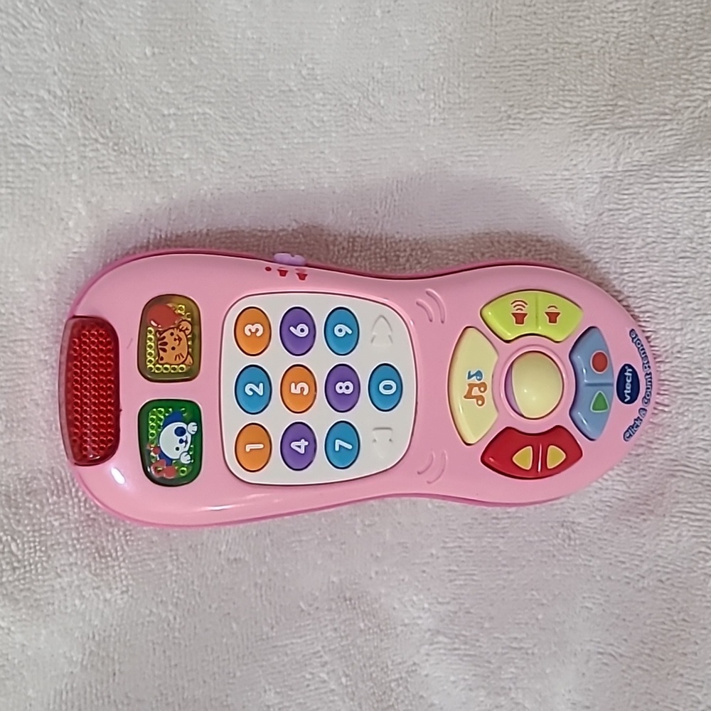 Pink Interactive Learning Remote - Picture 1 of 5